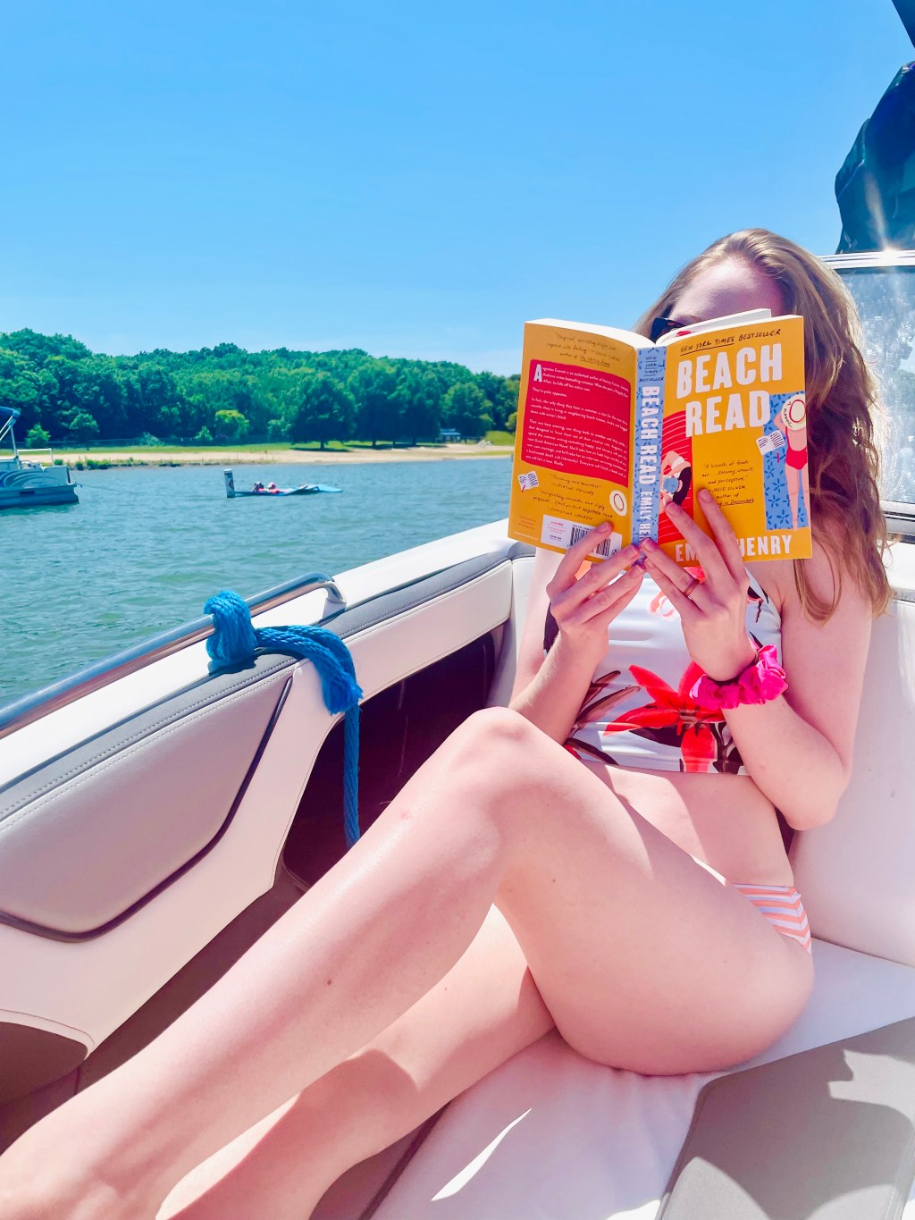 Beach Read Has Readers Falling in&nbsp;Love